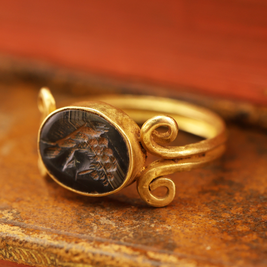 Roman Gold Jupiter Ring